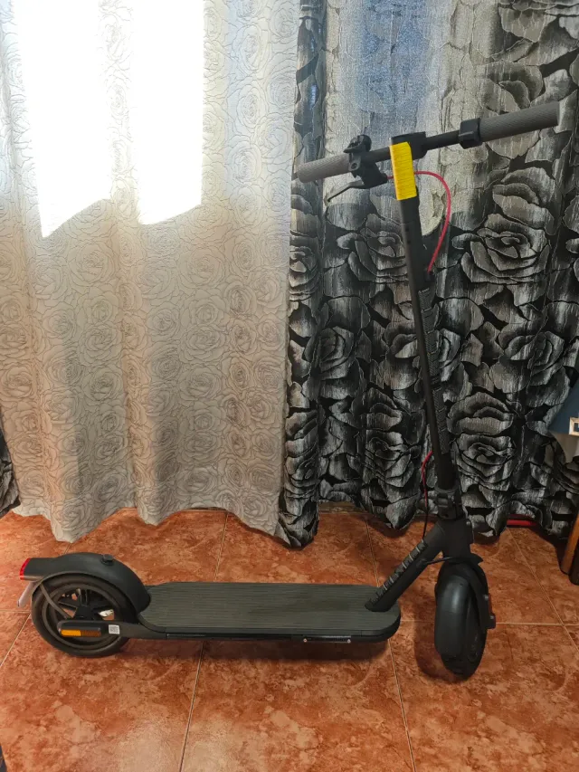 Patinete Xiaomi Scooter 4