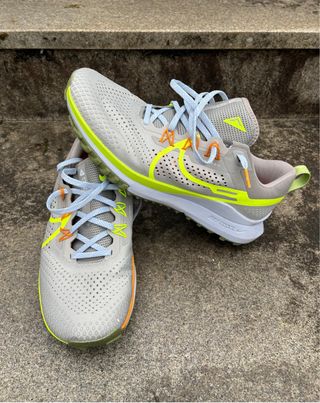 Zapatillas Nike React Pegasus Trail Gris Naranja