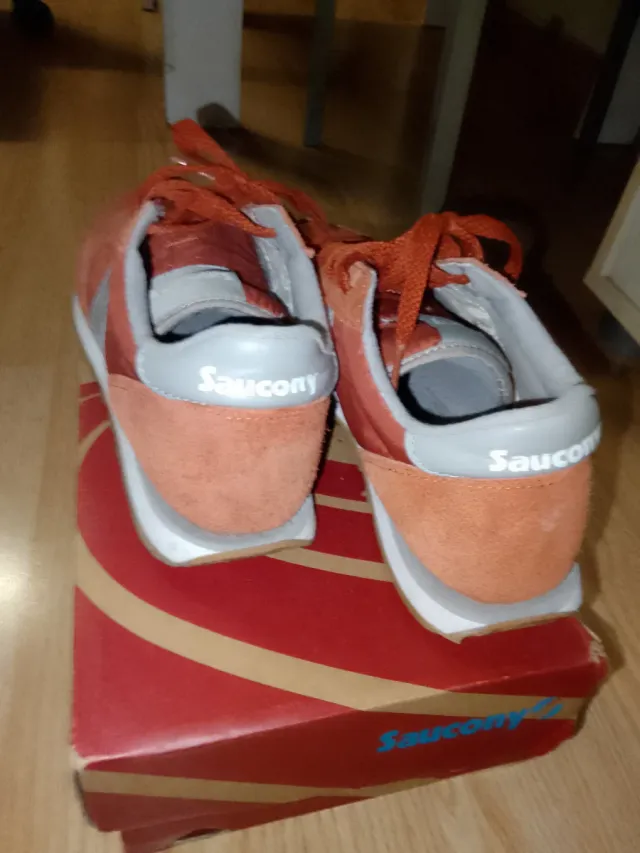 Zapatillas Saucony rojas