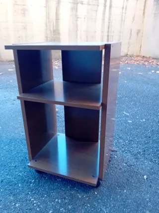 Mobiletto porta TV o computer