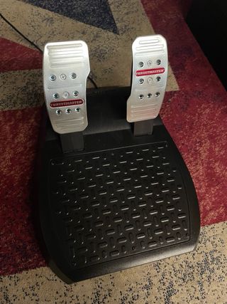 Bundle Thrustmaster T300 RS Ferrari Edition