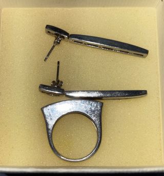 Conjunto Viceroy Pendientes y Anillo