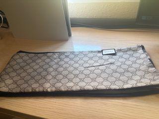 Bufanda Gucci Seda Beige y Marrón