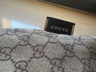 Bufanda Gucci Seda Beige y Marrón