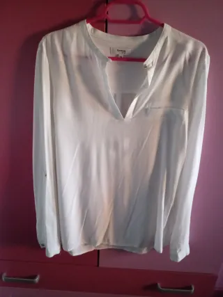 Blusa Viscosa Elegante Botón Dorado Talla S