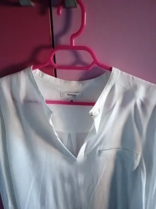 Blusa Viscosa Elegante Botón Dorado Talla S