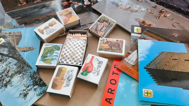 Cerillas y Cerillera Plateada Vintage