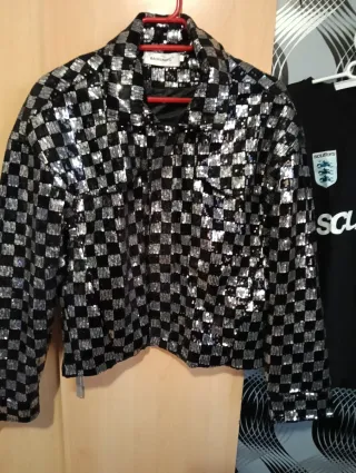 Chaqueta de mujer de lentejuelas