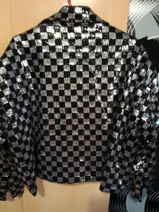 Chaqueta de mujer de lentejuelas