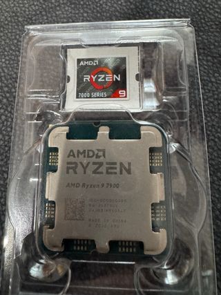 Processore AMD Ryzen 9 7900