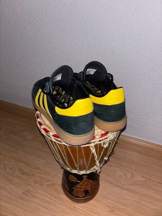 Adidas Spezial Talla 9 us, Precio Negociable.