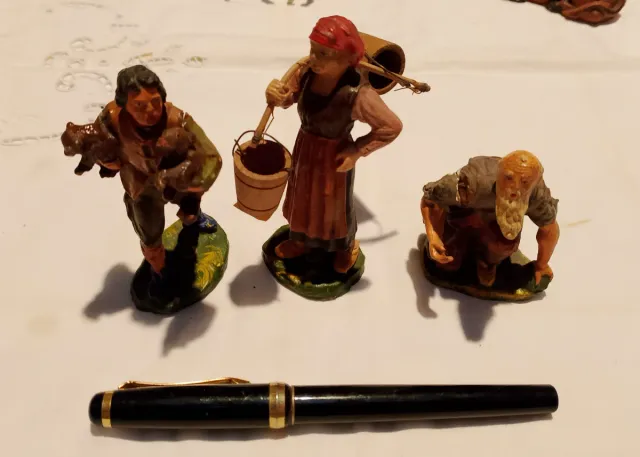 3 statuine presepe CC Milano