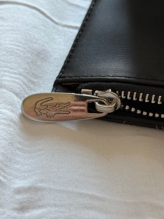 Billetera Lacoste Negra