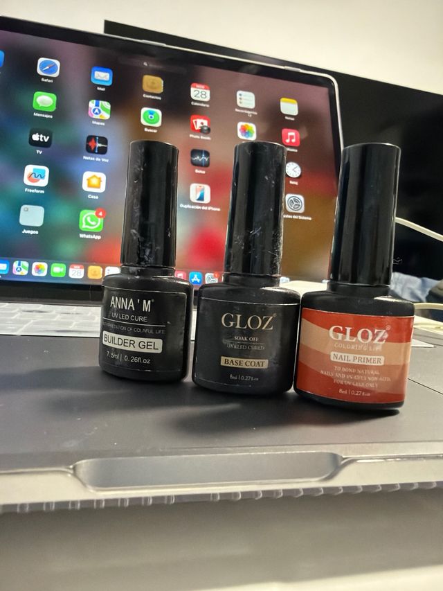 Líquido y Polvos Acrílicos para Uñas Mtssii