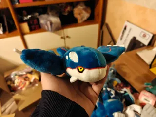 Peluche Pokémon Kyogre