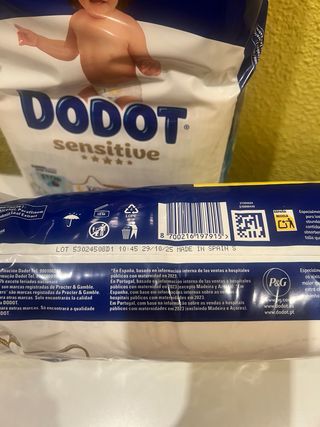 Pañales Dodot Sensitive Talla 4 (10-15kg)