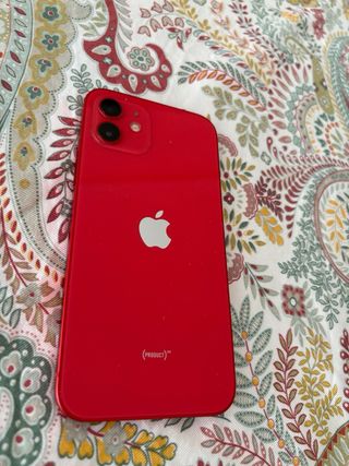 iPhone 12 64 GB Rojo
