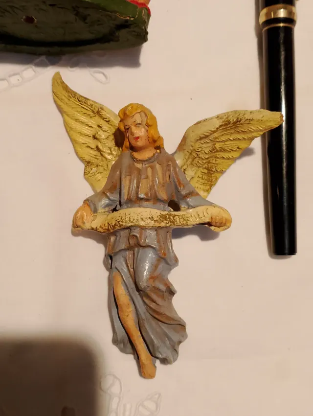 3 statuine presepe e angelo