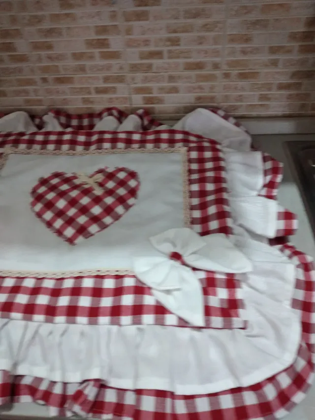 Coordinato Cucina Country Rosso Bianco