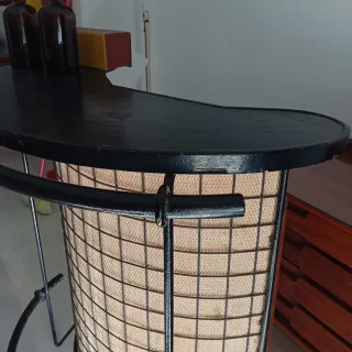 Barra de bar vintage metal y madera