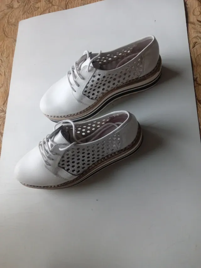 Zapatos de mujer varios estilos