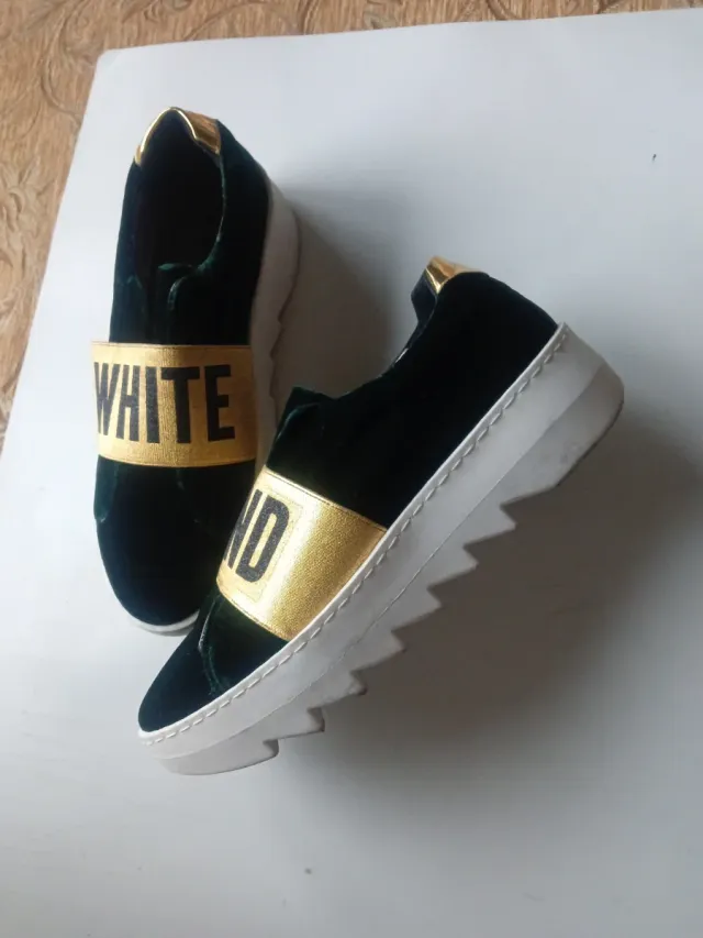 Zapatos de mujer varios estilos