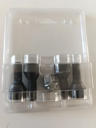 Tornillos antirrobo para BMW