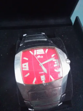 Reloj Lotus Hombre Rojo y Plateado