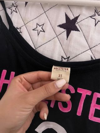 Camiseta tirantes Hollister 22 negra