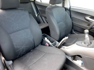 Centralita toyota 1122120 8965002460 auris 1.4