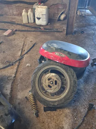 Piezas de motor de moto