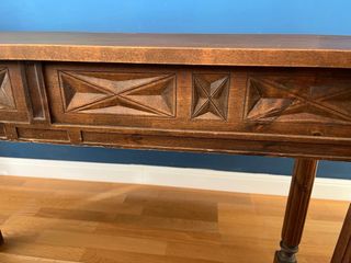 Mesa de madera rústica