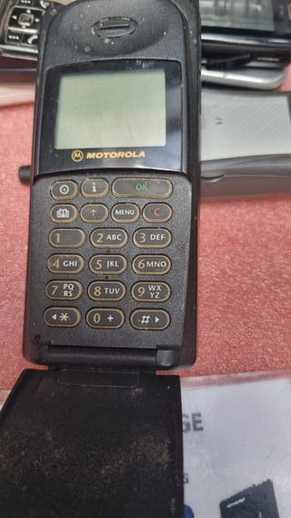9497N-Cellulare Motorola 8700 International