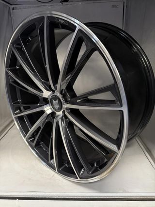 Llantas 22 5x120 Velar BMW Range Rover
