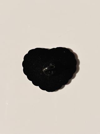 Spille NANA smaltate a forma di cuore