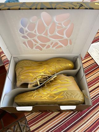 Zapatillas Puma MB.04 Golden