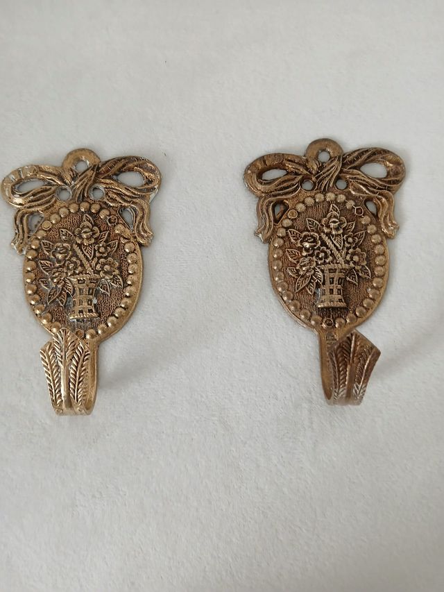 Pareja Colgadores Vintage Florales