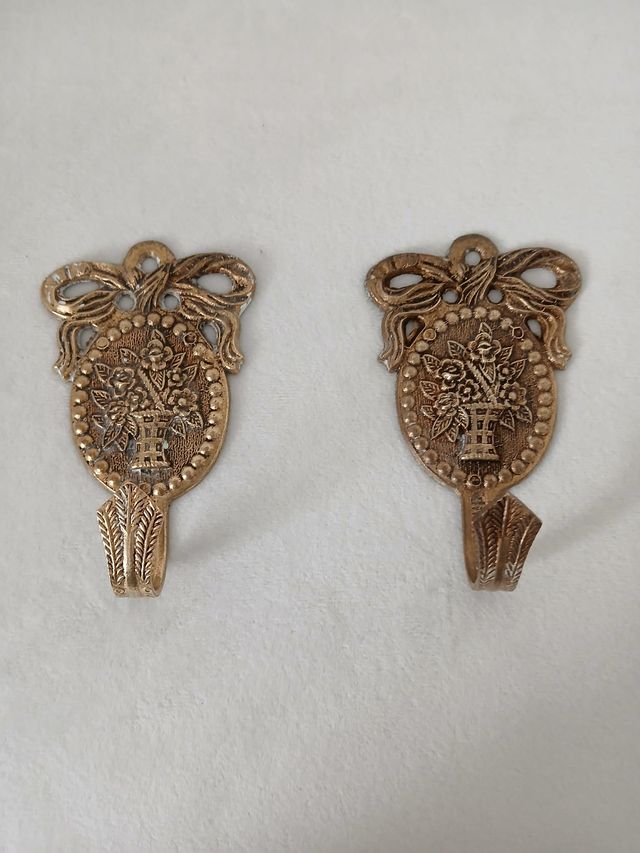 Pareja Colgadores Vintage Florales