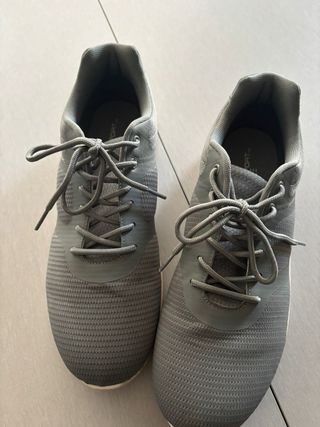 Zapatillas deportivas grises hombre