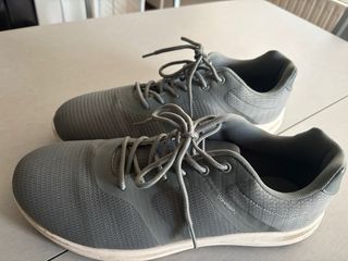 Zapatillas deportivas grises hombre