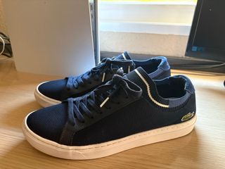 Zapatillas Lacoste Azul Marino y Blanco