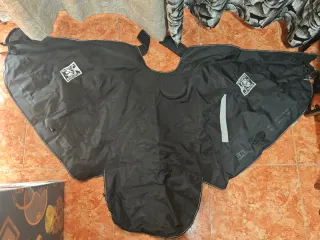 Cubrepiernas Moto Tucano Urbano Termoscud R019N