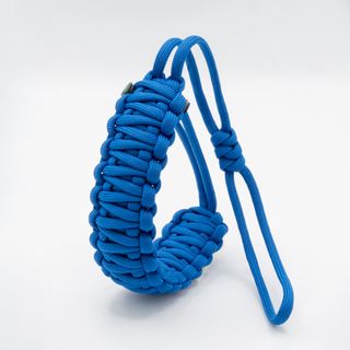 Correa cámara Kordia – Paracord artesanal, segura