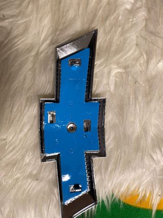 Emblema Logo Chevrolet Dorado Corbatín