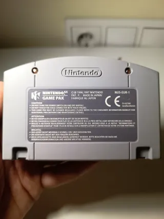 Pack N64: Zelda Ocarina + 007 *Ottimo stato*