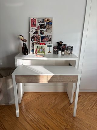 Tavolo consolle allungabile in legno e metallo