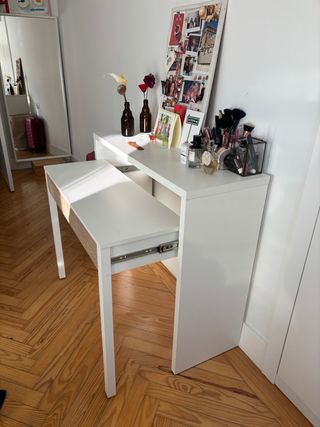 Tavolo consolle allungabile in legno e metallo