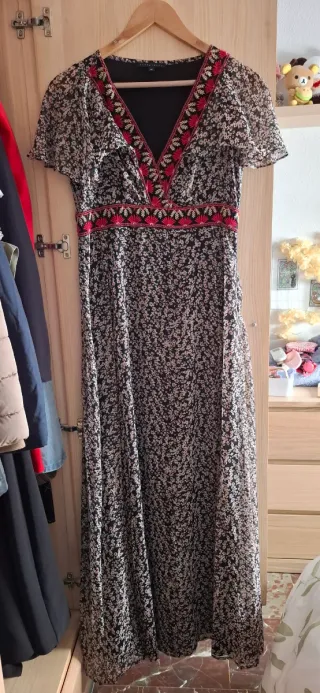 Vestido largo floral tintoretto talla 40