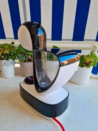 Cafetera Dolce Gusto