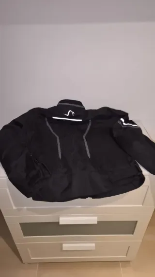 Chaqueta de moto negra, talla L